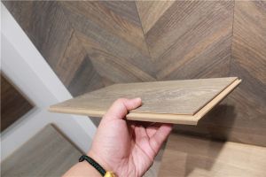 [北京元洲装饰]复合地板实木地板到底应该怎么选 地板选购技巧