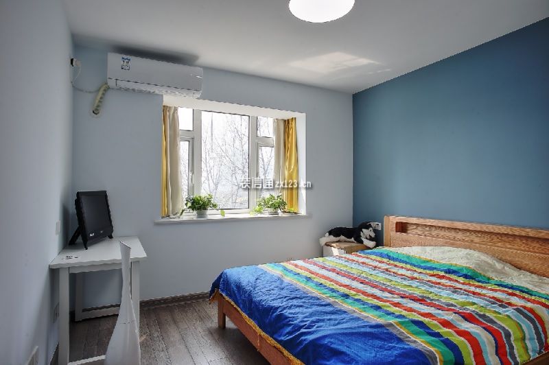 绿地国际城115平三居室北欧极简风格装修案例