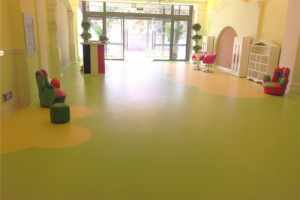 幼儿园悬浮式拼装地板价格