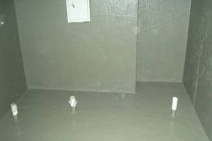 卫生间墙地面问题