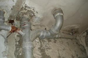 [长春弘久装饰]家装日记：旧房卫生间下水管道改造有用吗