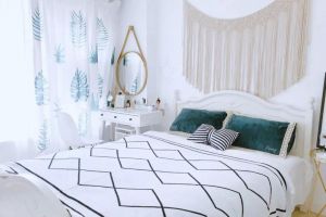 吉安中正装饰公司分享一些适合小户型卧室的布局设计方案