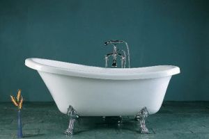 [沈阳大业美家装饰]浴缸安装注意事项  浴缸日常保养技巧
