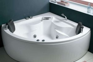 [三亚名匠装饰]扇形浴缸尺寸有哪些?浴缸选择什么材质比较好?