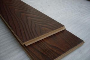 [星艺装饰]强化木地板选购技巧 检验基材的3种基本办法