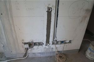 [东莞好来屋装饰]老房改造要注意些什么？更换水电路吗？