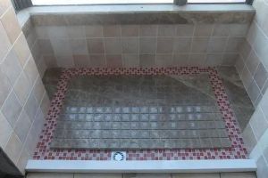 淋浴房瓷砖拉槽