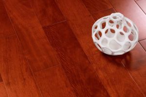 [三星装饰]复合地板和实木地板的区别 它们的特点是什么