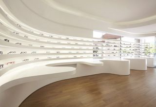 广州店铺装修眼镜店简约风格设计图