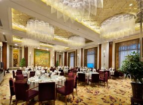 上海酒店宴会厅水晶灯装修设计图