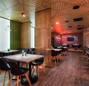 上海饭店餐厅木质隔断装修效果图-每日推荐