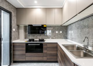 上海70平米房子厨房装修实景图
