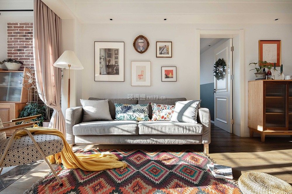 客厅沙发装饰 客厅沙发效果图