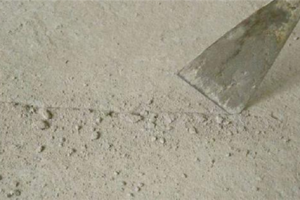 [台州丽园装饰]水泥地面起砂怎么处理好 水泥地面起砂是什么原因