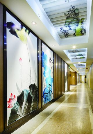 成都高档中餐厅走廊墙面装修设计图片