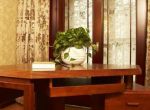 [上海路远装饰]书房书桌绿植如何选购？摆放注意事项