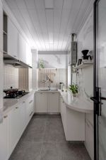 现代风格112平三居室厨房橱柜装修效果图
