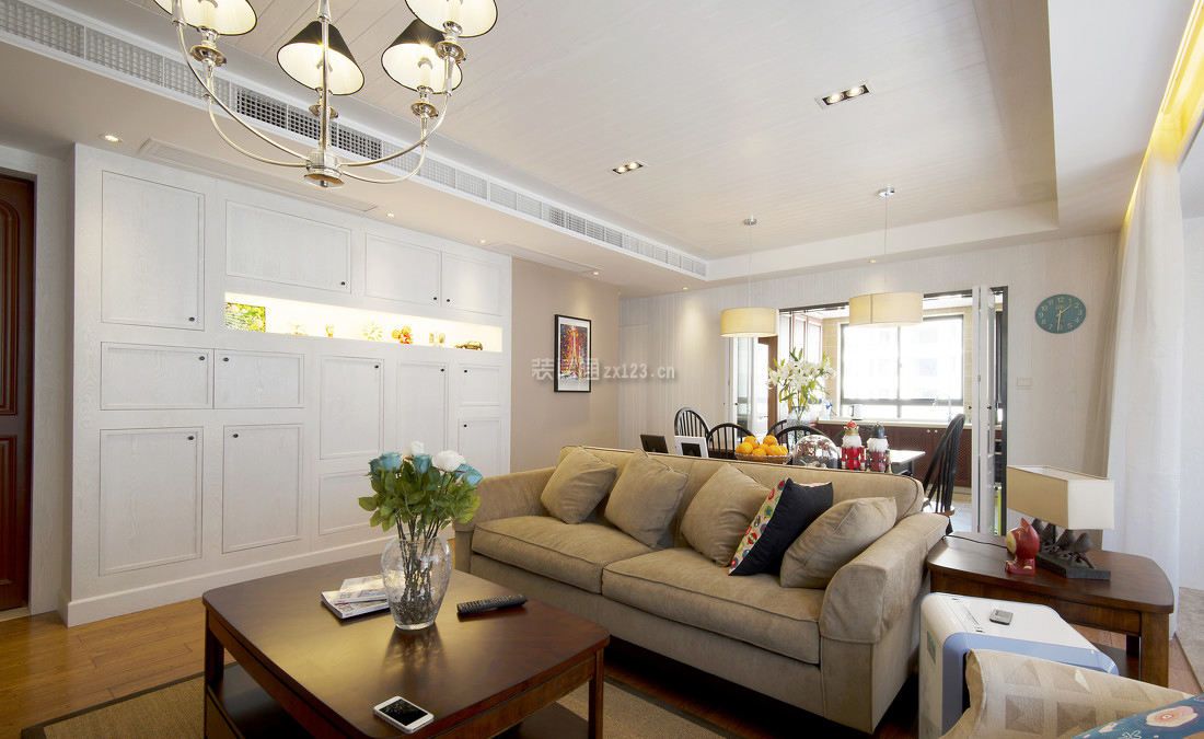 客厅沙发墙装修效果图 客厅沙发颜色搭配