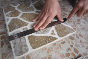 [济南舜禾装饰]地砖怎么铺贴好看，地砖铺贴方法介绍