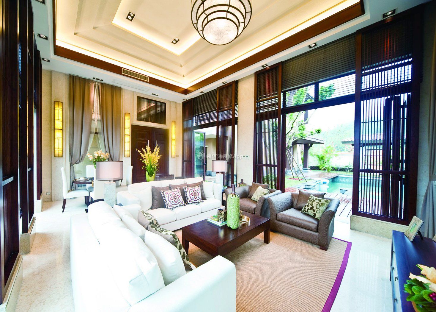 东南亚风格别墅客厅装修设计图片