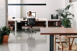 [青岛荣安装饰]办公室地面装修材料哪种好？