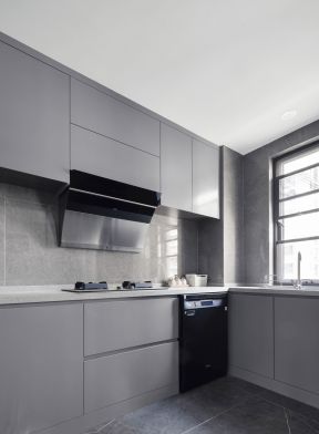 现代简约风格厨房橱柜颜色装潢效果图