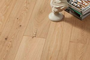 [红河欧派整装装饰]实木地板怎么选 橡木地板才是木地板的优选！