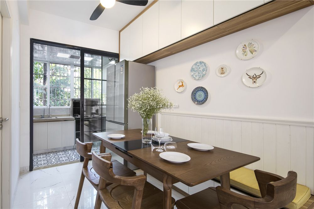 餐厅餐桌布置 餐厅餐桌椅图片