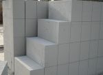 [上海广群装饰]泡沫砖和加气砖有什么区别价格有什么不同