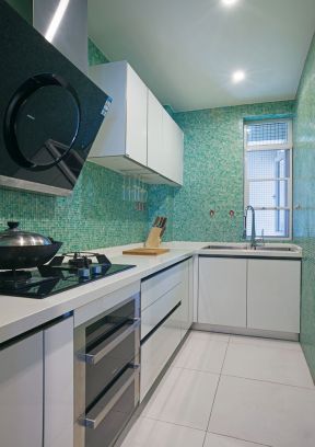 厨房瓷砖装修效果图大全图片 现代厨房家装效果图