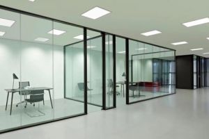 [杭州一沐石装饰]办公室玻璃隔断如何设计，有哪些搭配技巧