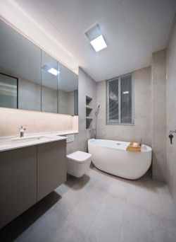 130平方卫生间浴缸装潢设计效果图