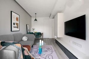 新湖明珠城99平米现代简约三居室装修案例