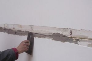 墙面油漆开裂处理方法