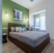 70平方米二室一厅卧室绿色墙面装修设计图