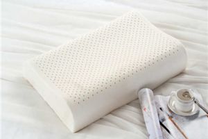 [三迪装饰]乳胶枕变黄的原因有哪些 如何养护乳胶枕