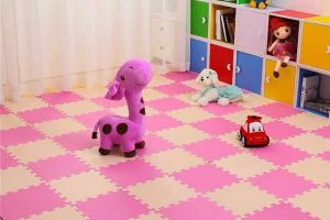 [华宫装饰]儿童地毯爬行垫的选购方法 儿童地毯爬行垫的选购注意事项