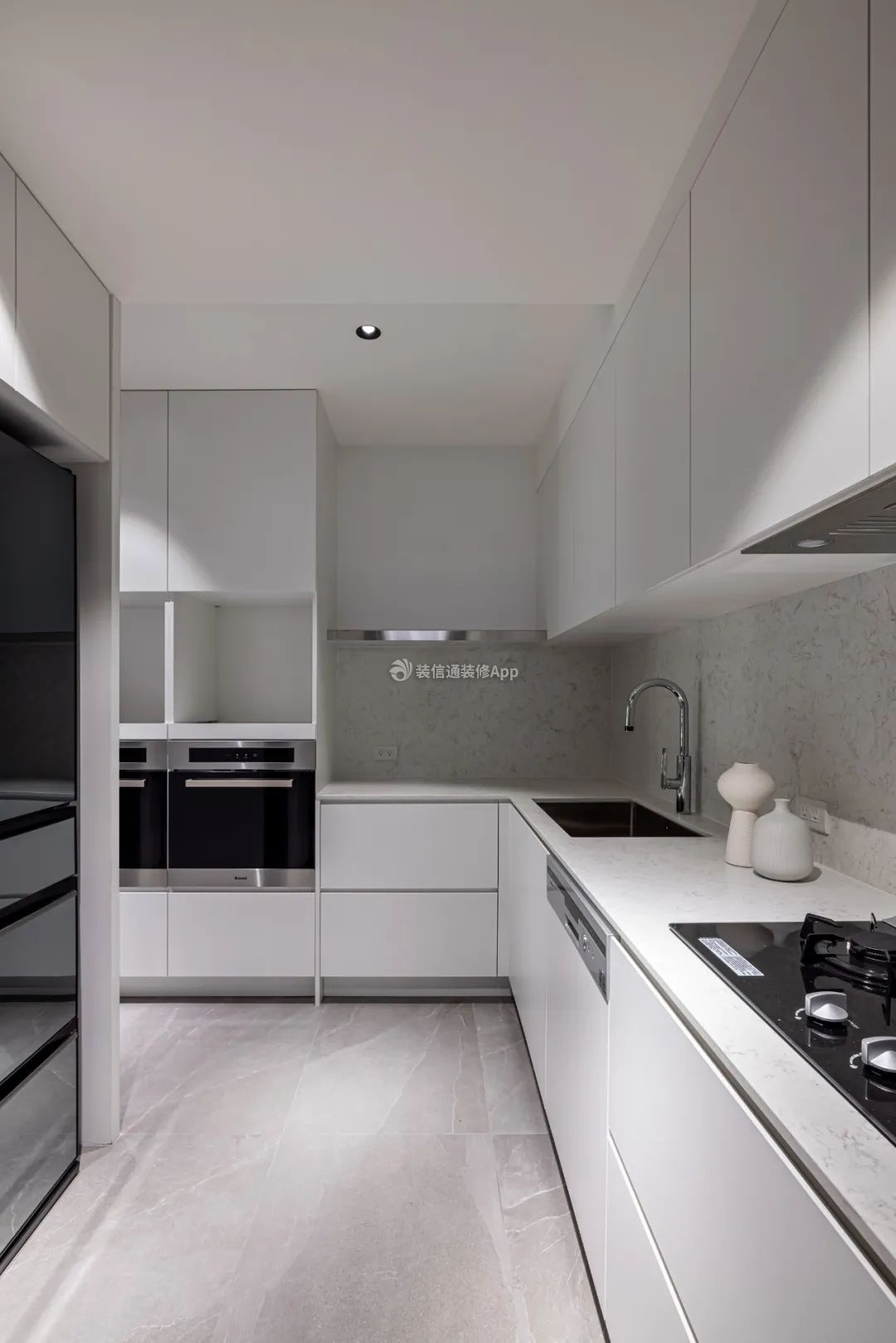 三室一厅一厨一卫厨房现代简约装修设计图