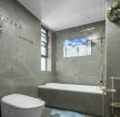现代风格卫生间浴缸设计装潢效果图片
