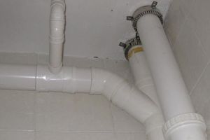 水池下水管安装方法