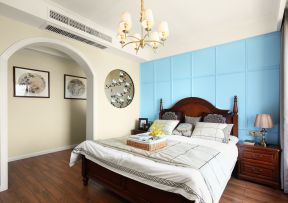 美式卧室装修效果 美式卧室背景墙图片
