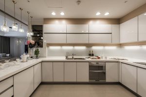 [合肥红点装饰]厨房橱柜台面的选择及优缺点介绍