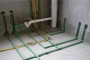 家装水管安装高度