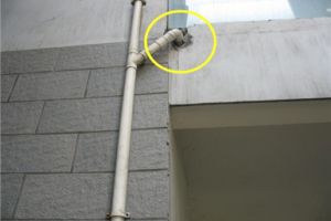[爱家装饰]阳台排水管怎么装饰 阳台排水管怎么做好看