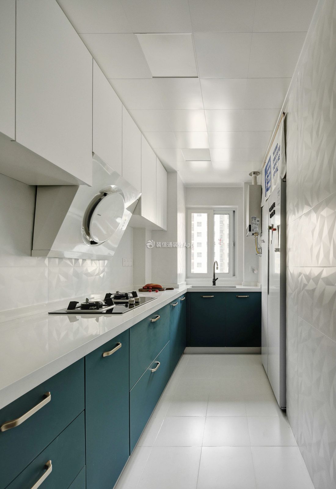 100平方米现代简约风厨房装修设计效果图