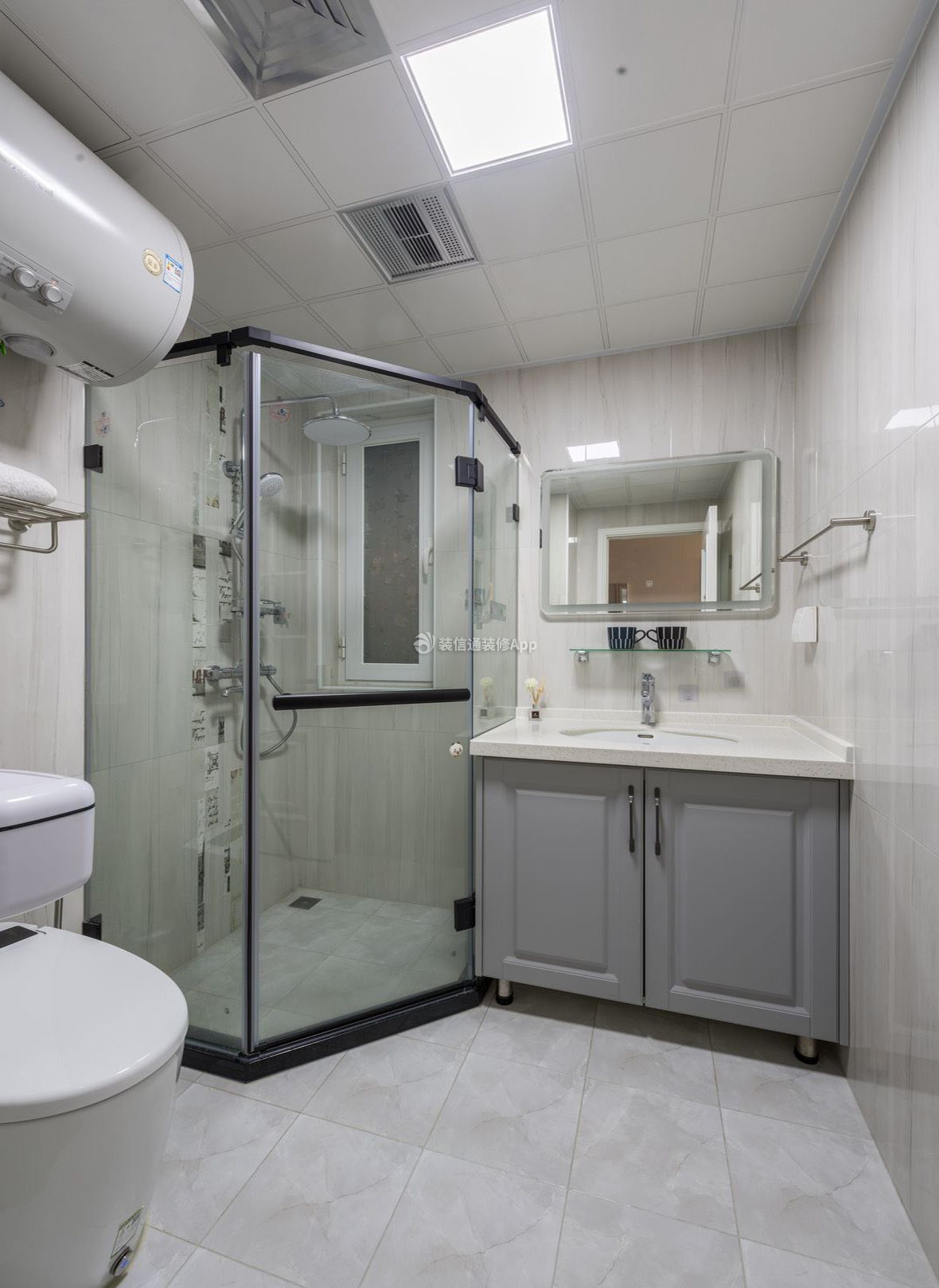 70平方米卫生间淋浴房装修设计效果图