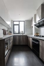 80平米房子U型厨房设计装修实景图