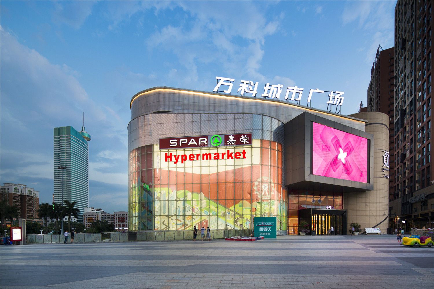 万科城市广场20000平方商铺现代装修案例