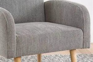 现代风格单人沙发怎么装修