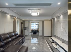 东湖龙城五室两厅轻奢风格200平米装修案例